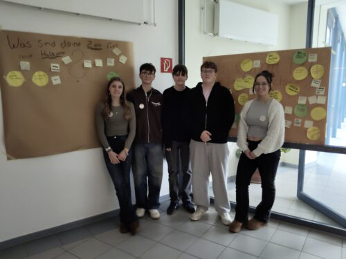 Demokratiepat*innen starten mit erster Demokratie-Pause ins neue Halbjahr